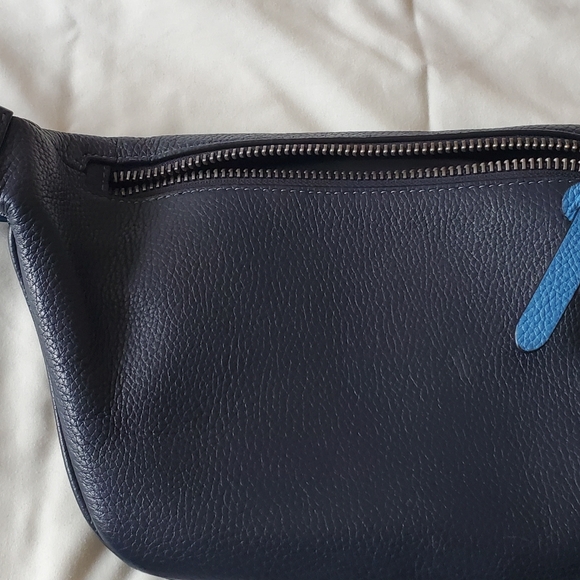 Thompson Coach Leather/Signature Canvas Belt Bag - Picture 4 of 5